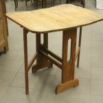 871 5383 DROP-LEAF TABLE